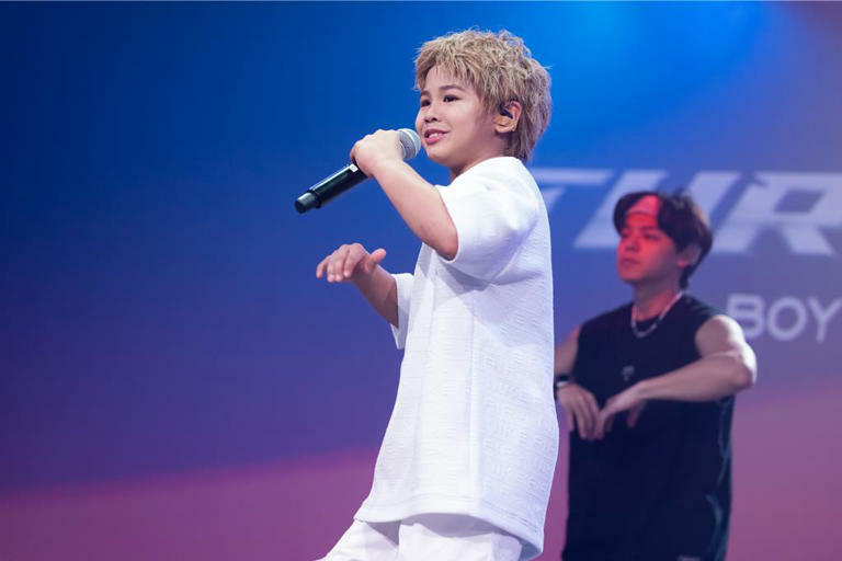 NANA今(26日)舉辦記者會,愛紗現身力挺。(開心果娛樂提供) NANA今(26日)舉辦記者會,愛紗現身力挺。(開心果娛樂提供)