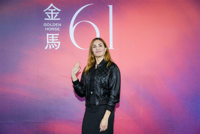 《艾曼紐2024》導演奧黛麗迪萬出席金馬影展首映。(圖/金馬執委會提供) 《艾曼紐2024》導演奧黛麗迪萬出席金馬影展首映。(圖/金馬執委會提供)