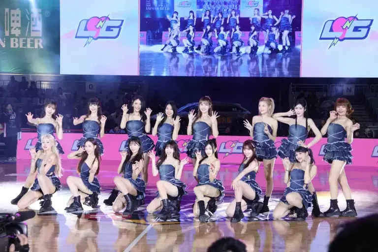 ▲電豹女成員主題日在主題日帶來精彩表演。(圖/想想時間有限公司提供) ▲電豹女成員主題日在主題日帶來精彩表演。(圖/想想時間有限公司提供)