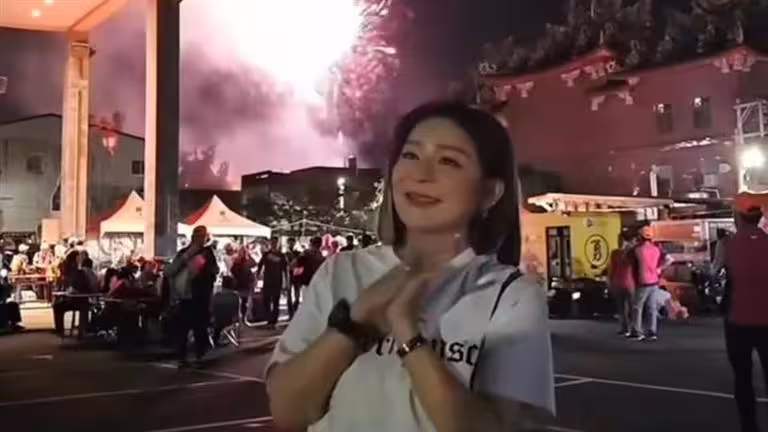 王彩樺參加白沙屯媽祖進香。(圖/翻攝自王彩樺IG) 王彩樺參加白沙屯媽祖進香。(圖/翻攝自王彩樺IG)