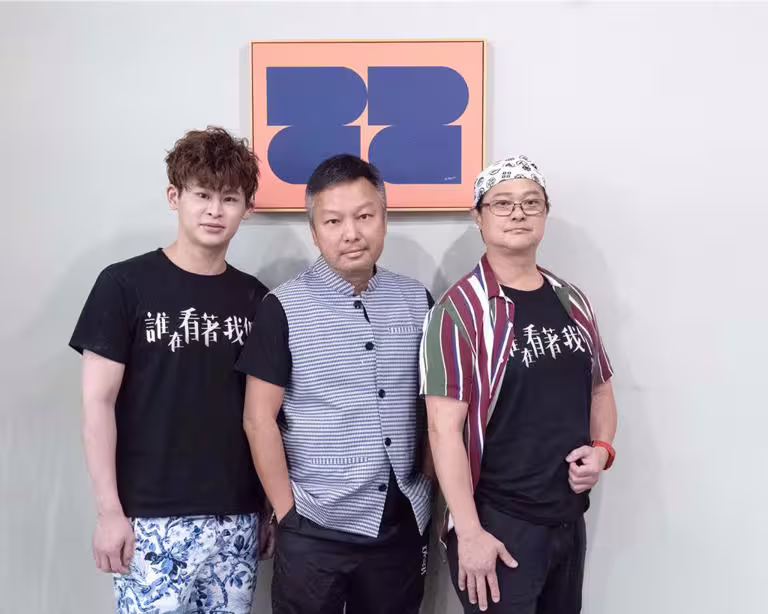 《誰在看著我們》劉宜豪(左起)、導演雲翔、譚正一9日舉行媒體茶敘。(攝露士提供) 《誰在看著我們》劉宜豪(左起)、導演雲翔、譚正一9日舉行媒體茶敘。(攝露士提供)