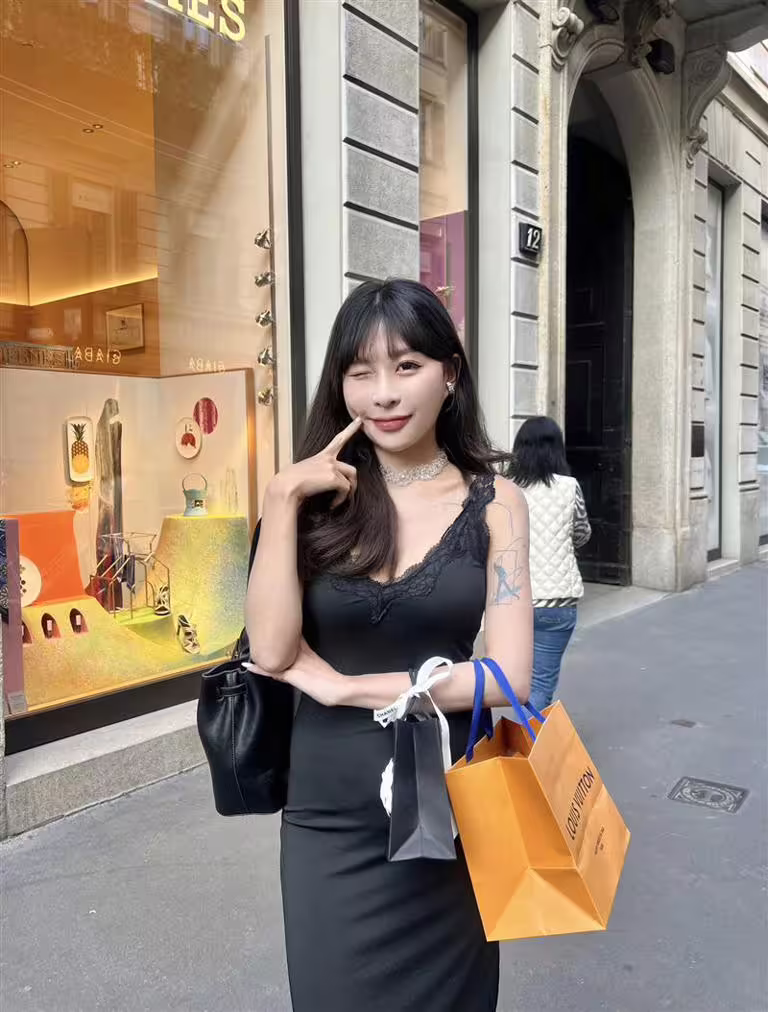 仙塔律師李宜諪遭台北地檢署搜索、傳喚，最終以70萬元交保。（圖／翻攝自臉書）
