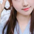 皮膚水靈古裝美女