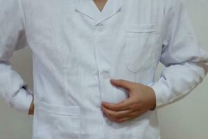 如何區分輕、重度胃炎？該怎樣正確對待胃炎？這些常識要了解