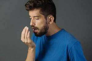 一張嘴就一股臭味？再次提醒：經常口臭，可能是3大疾病的信號