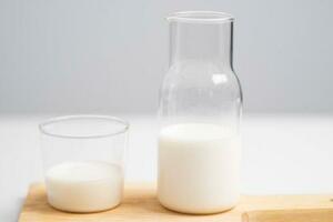 牛奶危害大，常喝會患癌？解開4個誤區，牛奶放心喝