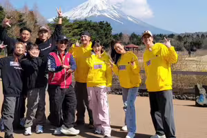 前5566成員「股市重挫」無神錄影全被拍 哀吐真心話：都處理好了