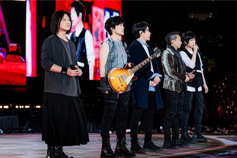 五月天在上海體育場完成11場「回到那一天」巡迴演唱會再創新紀錄。(相信音樂提供) 五月天在上海體育場完成11場「回到那一天」巡迴演唱會再創新紀錄。(相信音樂提供)