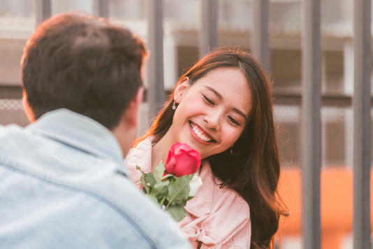 一名女網友分享男友家境好,但薪水只有4萬被媽媽嫌棄。(示意圖:shutterstock/達志) 一名女網友分享男友家境好,但薪水只有4萬被媽媽嫌棄。(示意圖:shutterstock/達志)