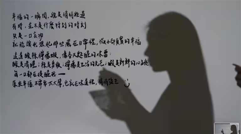 家寧兩週更新2段新片,風格與以往差很多。(圖/翻攝自YT) 家寧兩週更新2段新片,風格與以往差很多。(圖/翻攝自YT)