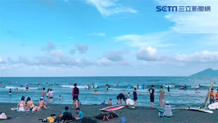 立院修法新增4+1天國定假日。(示意圖/資料照) 立院修法新增4+1天國定假日。(示意圖/資料照)