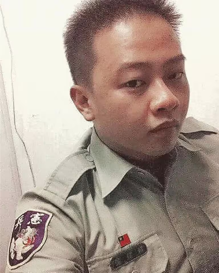 賴銘偉2013年入伍時憲兵,當時臉型圓潤,但體能戰技都不錯。(賴銘偉提供) 賴銘偉2013年入伍時憲兵,當時臉型圓潤,但體能戰技都不錯。(賴銘偉提供)