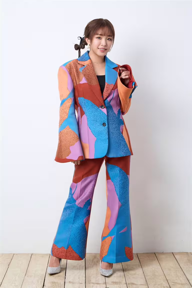 賴慧如將與啦啦隊LUXY GIRLS合作,直呼:「很緊張!」(圖/萬星傳播提供) 賴慧如將與啦啦隊LUXY GIRLS合作,直呼:「很緊張!」(圖/萬星傳播提供)
