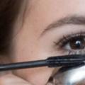 幾個眼妝超級實用的小技巧，打造清透水光肌，讓你的睫毛更豐滿更