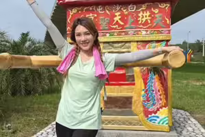 朝聖白沙屯媽祖懺悔？小優走出低潮現身了