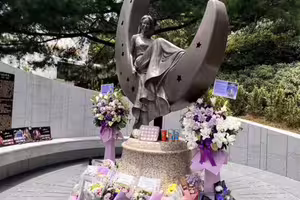 李玟離世兩年！粉絲湧金寶山悼念 現場突發「意外插曲」