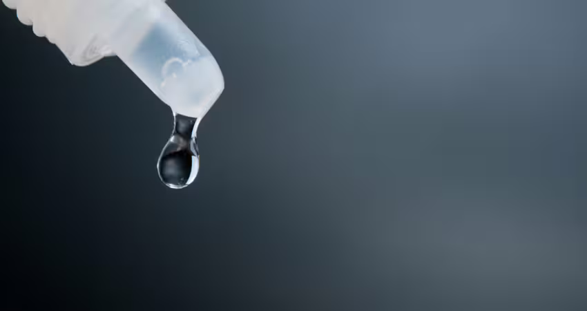 國際大廠「1款眼藥水」出事！緊急召回近4萬瓶　台灣食藥署發聲了