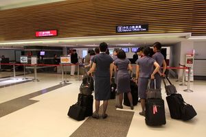 K麻黏行李箱外返台　空姐被逮辯：遭陷害
