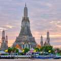 遊客到泰國跟寺廟合照當地人臉都嚇歪了！
