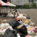 韓國瑜辦完造勢活動 台中遺址公園留大堆垃圾，「慘不忍睹」／點一下「更多」文章及照片