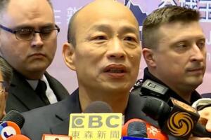 僑胞接機狂喊：選總統！韓國瑜親自回應了