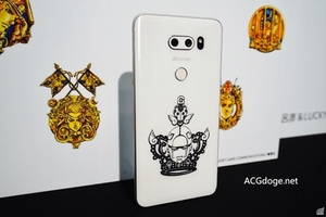 換手機啦！Docomo 將於2018 年1 月後推出全新JOJO 手機