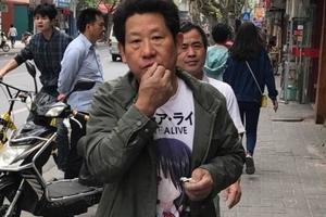 看到別人穿印有“老婆”的T卹出門，你會有什麼感覺？