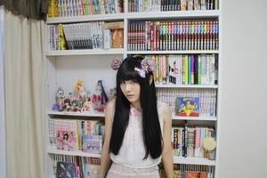 14歲最美宅女綠川百々子，為了喜歡的動漫可以化身成美少年！