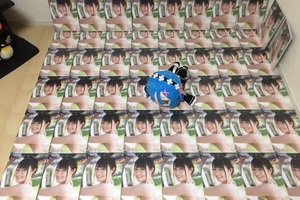 瘋狂！小倉唯粉絲狂買50本寫真集