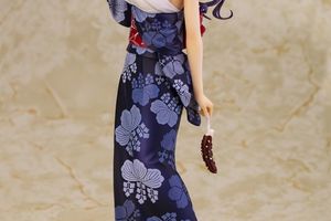 深崎暮人原畫雨宮皐月手辦  美艷熟女小羞澀別具風情