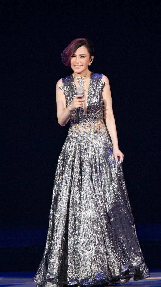 江蕙彩排到凌晨。(圖/寬宏藝術提供) 江蕙彩排到凌晨。(圖/寬宏藝術提供)