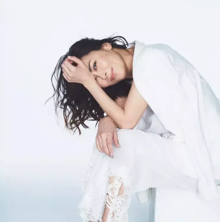 ▲▼中山美穗有「日劇女王」美譽,演出的連續劇,收視率都20%起跳。(圖/中山美穗IG) ▲▼中山美穗有「日劇女王」美譽,演出的連續劇,收視率都20%起跳。(圖/中山美穗IG)