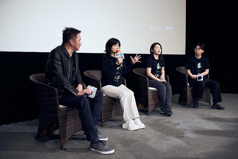 府中15於昨(8)日的「絕對影后楊貴媚」專題講座,演員楊貴媚暢談她的演藝之路。 府中15於昨(8)日的「絕對影后楊貴媚」專題講座,演員楊貴媚暢談她的演藝之路。
