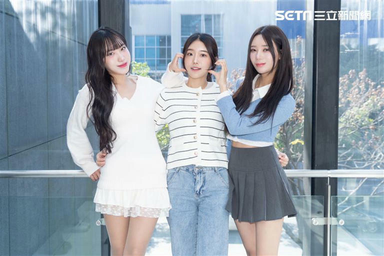 YTR「韓國女生Judy」(中)與素泳(右)、恩惠(左)接受《三立新聞網》專訪。(圖/記者趙于瑩攝影) YTR「韓國女生Judy」(中)與素泳(右)、恩惠(左)接受《三立新聞網》專訪。(圖/記者趙于瑩攝影)