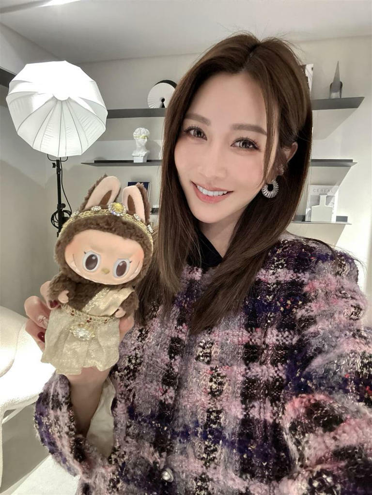 曾莞婷無奈說一點都不期待過年。(圖/翻攝臉書) 曾莞婷無奈說一點都不期待過年。(圖/翻攝臉書)