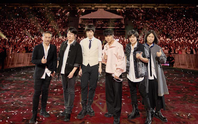 五月天22日在澳洲開唱,周杰倫義氣相挺唱好唱滿。(相信音樂、杰威爾音樂提供) 五月天22日在澳洲開唱,周杰倫義氣相挺唱好唱滿。(相信音樂、杰威爾音樂提供)