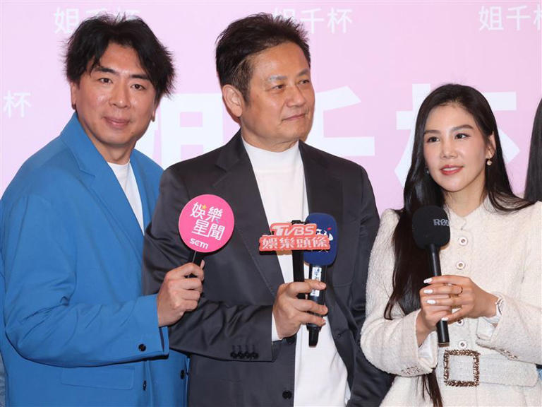 楊晨熙(右起)、徐乃麟、梁赫群被問到小優(圖/記者鄭孟晃攝) 楊晨熙(右起)、徐乃麟、梁赫群被問到小優(圖/記者鄭孟晃攝)