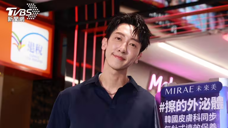 張哲偉23歲服外語替代役。(圖/黃城碩攝) 張哲偉23歲服外語替代役。(圖/黃城碩攝)
