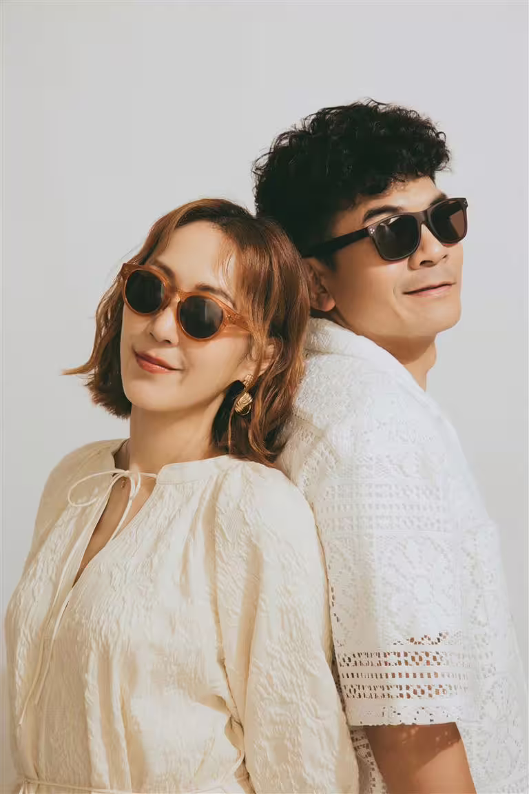 Gigi與史丹利代言墨鏡(圖/有魚娛樂提供) Gigi與史丹利代言墨鏡(圖/有魚娛樂提供)