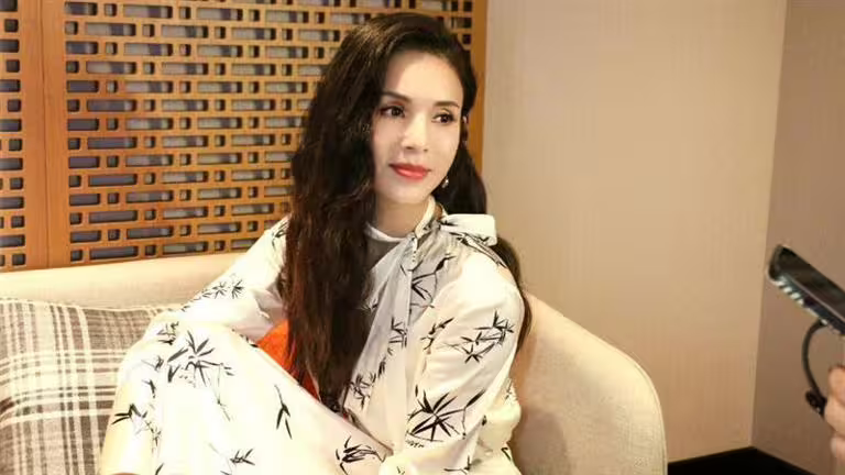 李若彤如今對於感情看得很淡。(圖/翻攝自李若彤微博) 李若彤如今對於感情看得很淡。(圖/翻攝自李若彤微博)
