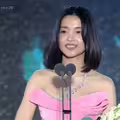 百想／打敗IU！《正年》金泰梨拿視后