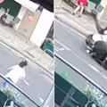女童突衝出馬路　男為救人捨身擋車遭撞