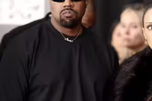 新歌公開讚頌希特勒！Kanye West簽證遭澳洲取消 「吹牛老爹」被判這兩罪...