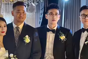伴郎超帥！「霸道總裁系帥照瘋傳」搶盡新郎風頭　「摘下眼鏡超大反差」本尊驚人身分曝光