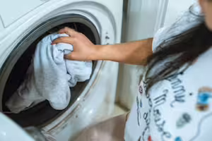 洗衣機「洗到一半爆炸」　日大廠急籲：這材質不能洗…好多人不知