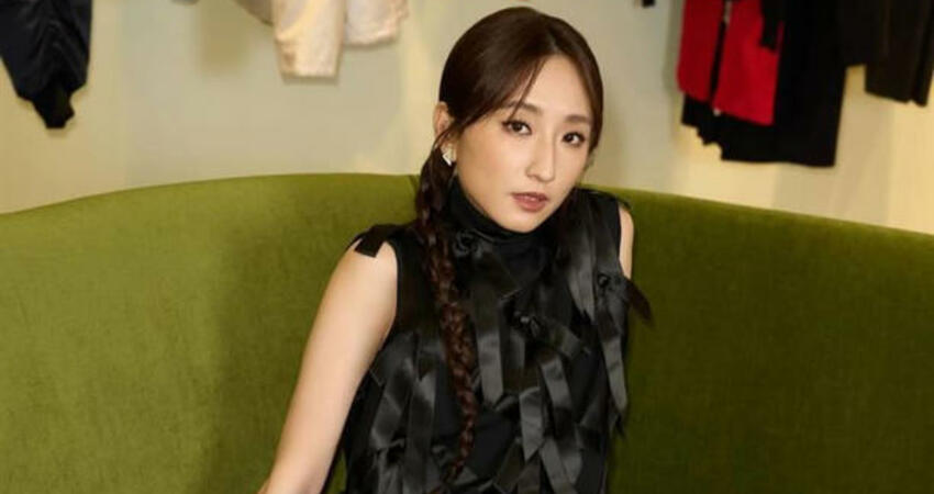 柯佳嬿不藏了！與舒華合照給3字評價 意外抖出她「私下真實狀態」