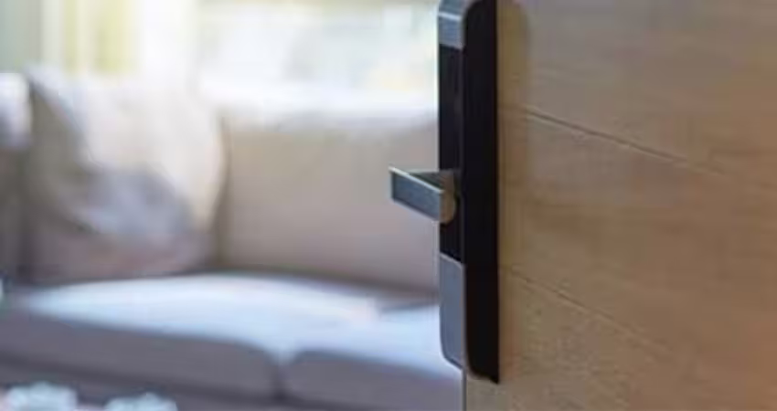 過年陳屍五星級飯店！27歲港男「房內留1心酸紙條」　母悲痛抵台認屍