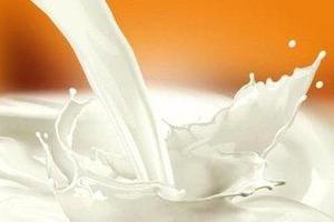 8款自制牛奶美白面膜 养出嫩白无暇肌