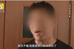 刀放在床上…少年睡覺翻身插進胸口 傻父硬拔血狂噴