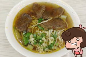 90元牛肉麵！奧客拿筷一撥「嫌太貴」竟落跑 起底竟是醫生